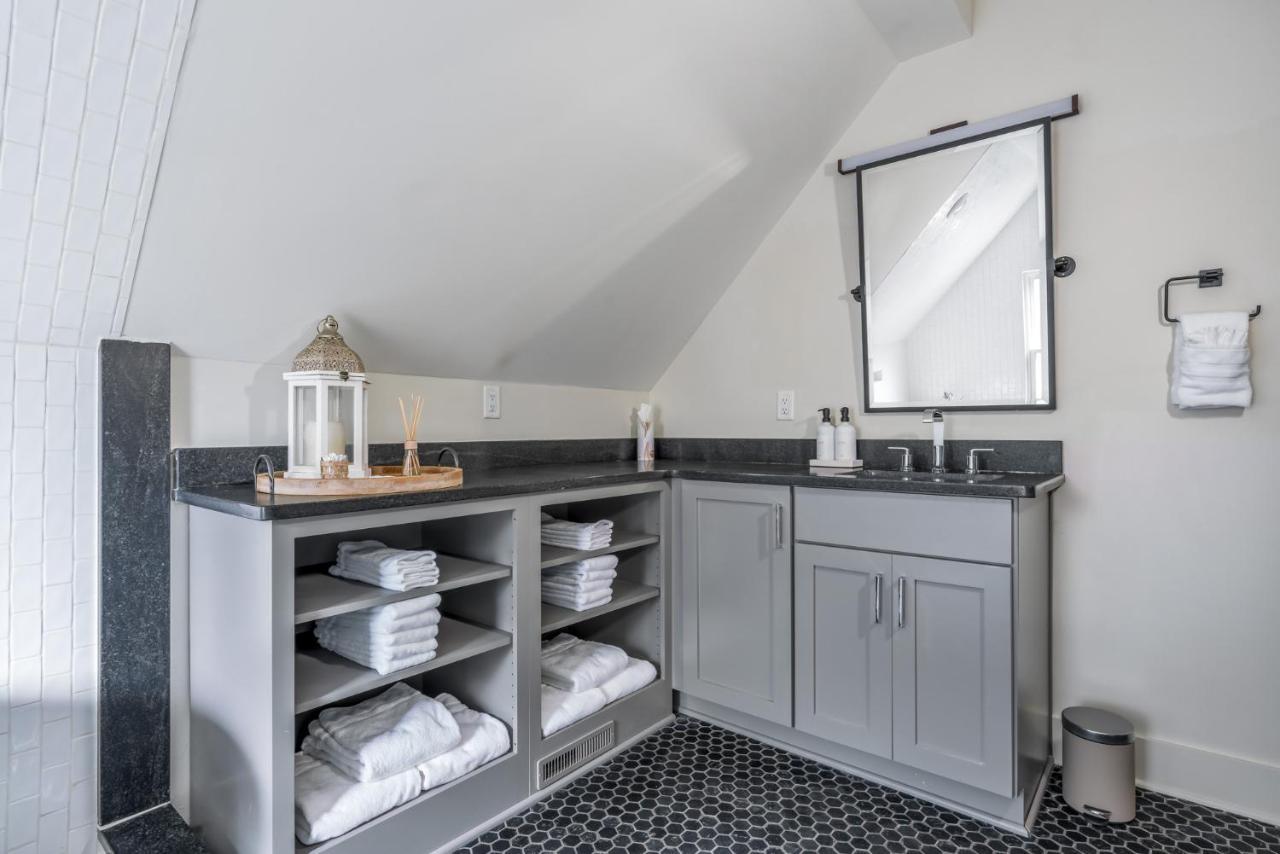 Brand New 3Br Home In Midtown, Memphis W/ Parking Eksteriør billede